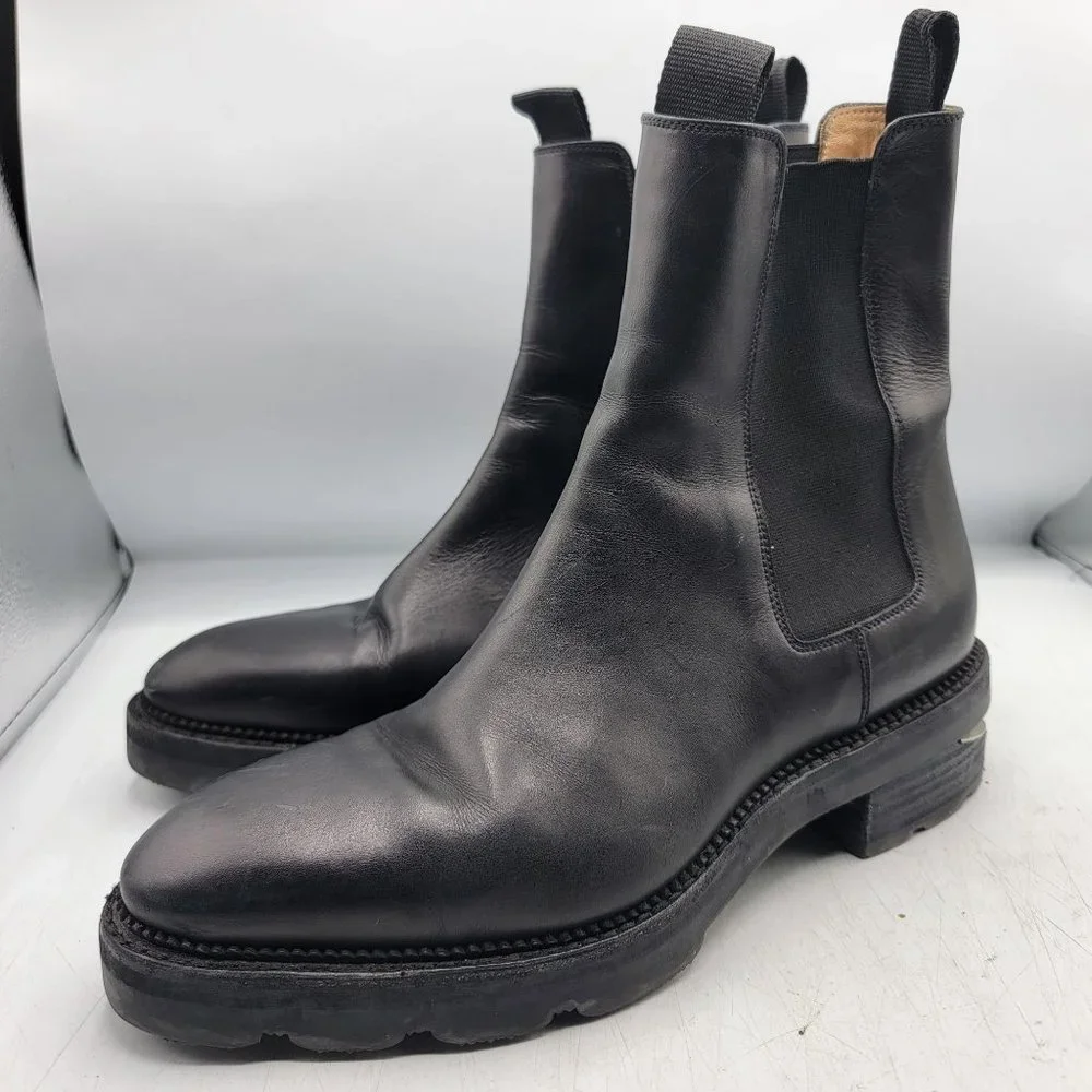 Alexander Wang Andy Cut Out Leather Chelsea Boots size 38.5 Pull On Almond Toe